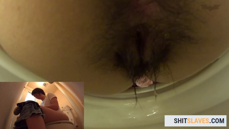 Asian - Hidden camera in a public women’s restroom inside the toilet - Japan, Hairy, Solo [FullHD 1080p] (494 MB) JAV