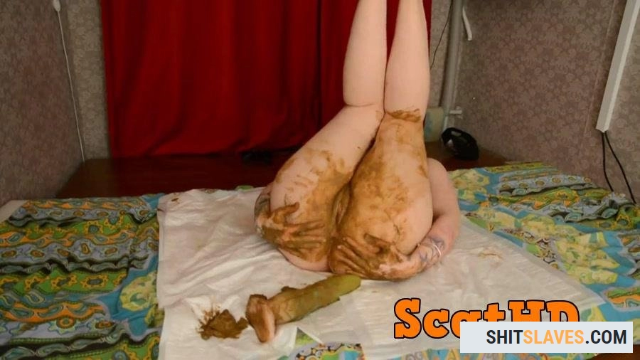 SweetBettyParlour (DirtyBetty) - Scat Morning Part 2 [FullHD 1080p] (550 MB)