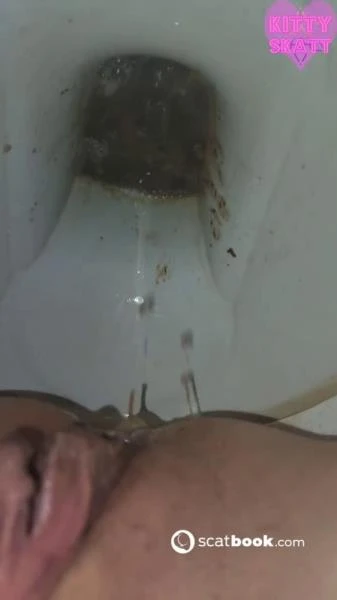 Multi Runs - Toilet Liquid Poo Food Poisoning - Amateur, Poop [UltraHD 2K] (112 MB) Homemade