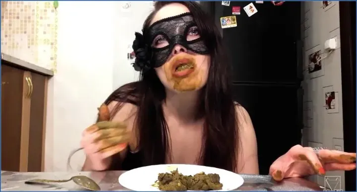 Scat Lina in Xtreme Scat Breakfast - shit porn video at ShitSlaves.com