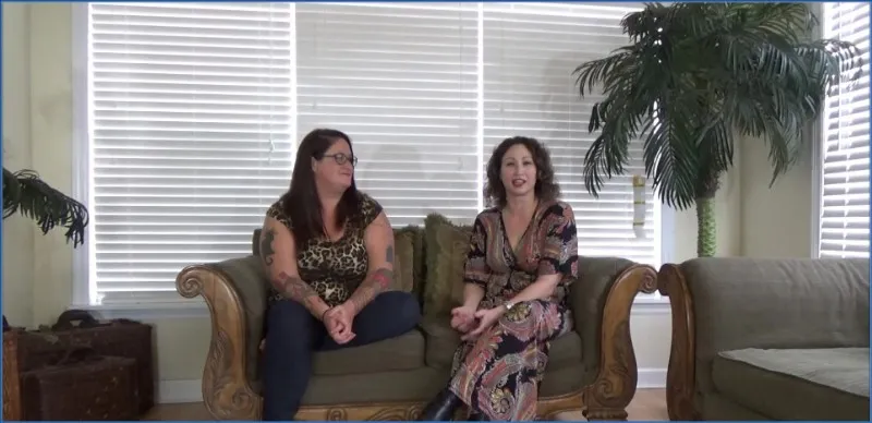 Samantha Starfish And ScatGoddess Interview - Femdom, Smearing - shit porn video at ShitSlaves.com
