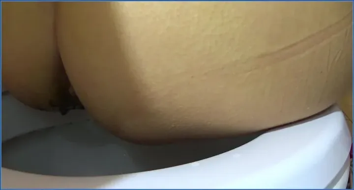 Farting Fun with Sarah: HotDirtyIvone - A Stomah Fluuu! - shit porn video at ShitSlaves.com