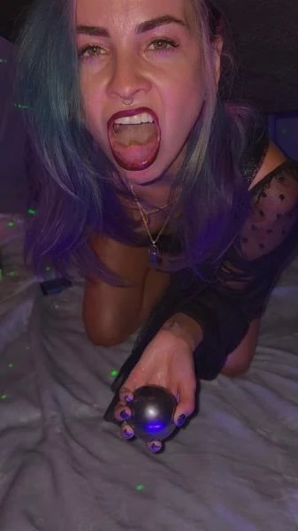 LilButtLex - Ask The Crystal Ball - Scat, Kaviar [UltraHD 2K] (2.23 GB) Scatbook