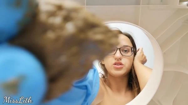 Miss Lith - Swallow Scat Training - Shit, Spain [FullHD 1080p] (506 MB) Scatbook.com