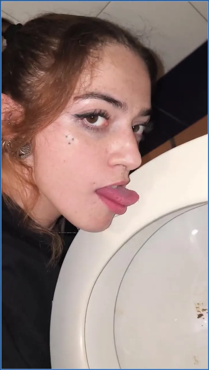A Toilet Affair - Malafalda in Licking Toilet - shit porn video at ShitSlaves.com