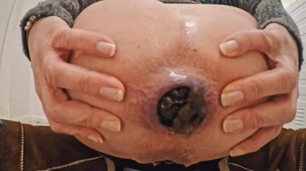 Mia Skye aka MiaRoxxx - Close To The Lens - Germany, Dirty Anal [HD 720p] 24.6 MB