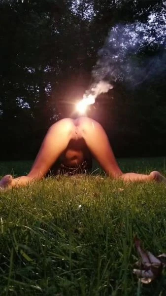 LilButtLex - Fireworks! - Scat, Fetish [UltraHD 2K] 651 MB