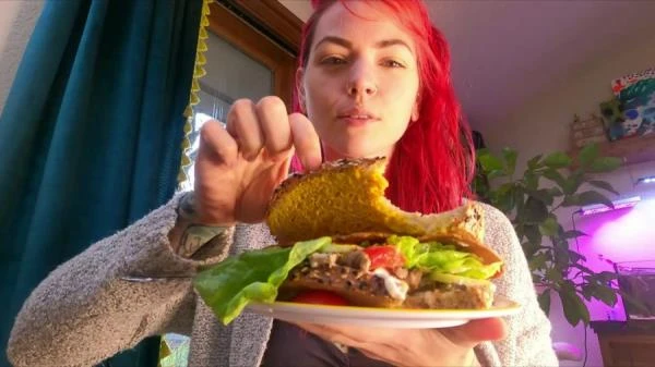 Classy N Gassy - Gassys Thanksgiving Dine And Dump - Solo Scat, Big Ass [FullHD 1080p] 873 MB