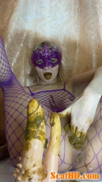 Solo - Dirty games with shit, with a double toy, fisting dirty, dirty mouth in shit, piss [UltraHD 2K] (1.13 GB)