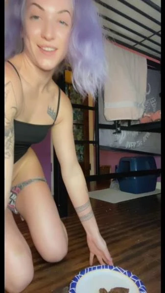 Classy N Gassy - Fart Appetizer Shit Dinner - Solo Scat, Big Ass [SD] 451 MB