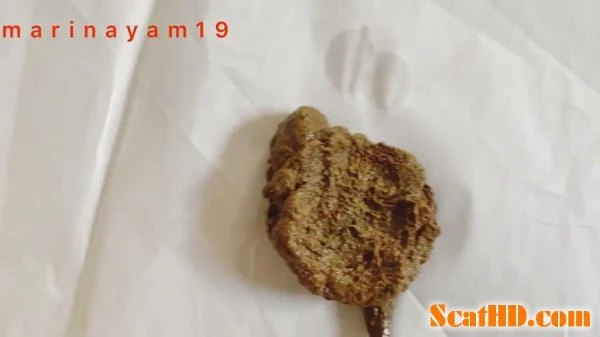 Marinayam19 - Marina cums and shits backstage between speech [FullHD 1080p] (990 MB)