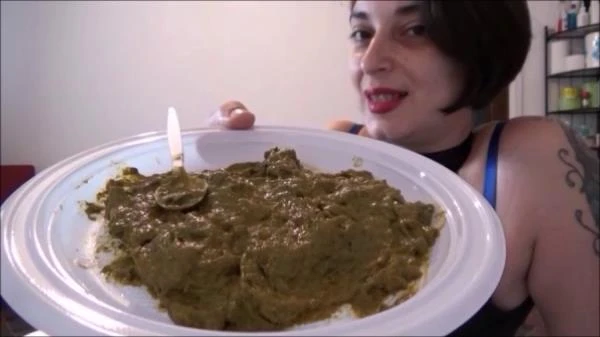 Mistress Roberta - Morning Feeding - Fetish, Romanian [SD] 190 MB
