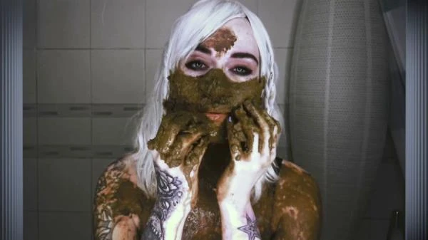 Betty - Mega Scat Eat Model Betty Eat Her XXL Shit - Eat, Shit [FullHD 1080p] 1.46 GB