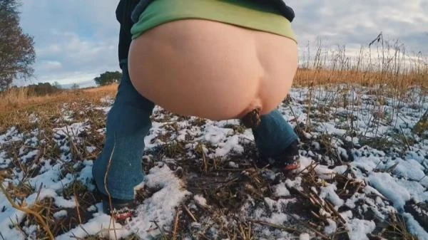 Mia Skye aka MiaRoxxx - First Snow - Germany, Dirty Anal [HD 720p] 36.6 MB