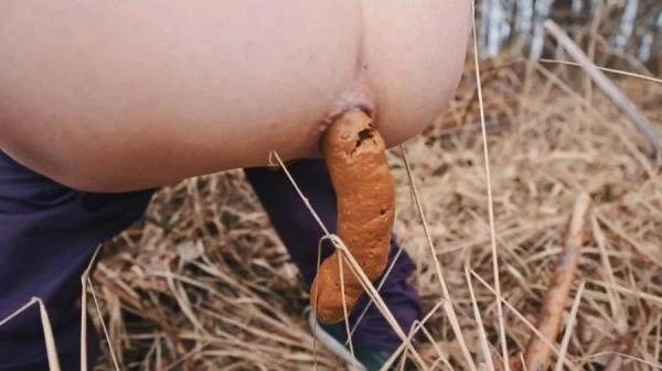 Mia Skye aka MiaRoxxx - Long Outdoor Snake - Germany, Dirty Anal [HD 720p] 25.2 MB