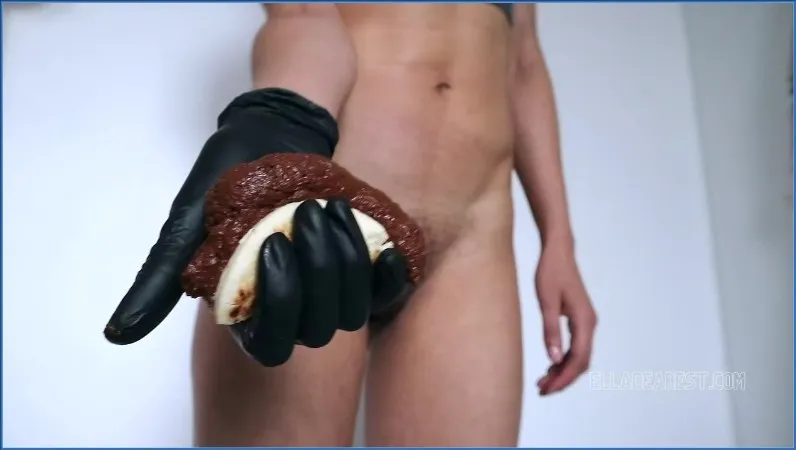 Hot Filled Potato Cake, Farting & Pissing - shit porn video at ShitSlaves.com