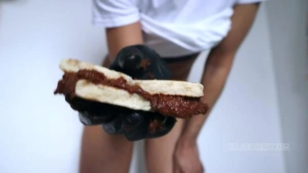 Hot Filled Potato Cake - Solo, Defecation [HD 720p] 24.7 MB