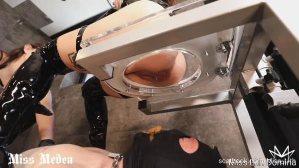 Filthy Feast The Ultimate Degradation - Spain, Toilet Slavery [FullHD 1080p] 440 MB