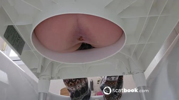 Pooping After 2 Days Without Doing It - Spain, Toilet Slavery [HD 720p] 60.4 MB