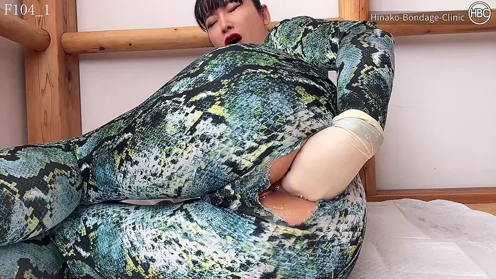 Mistress Hinako Dominates Her Toy With a Scat-Filled Anal Release - shit porn video at ShitSlaves.com